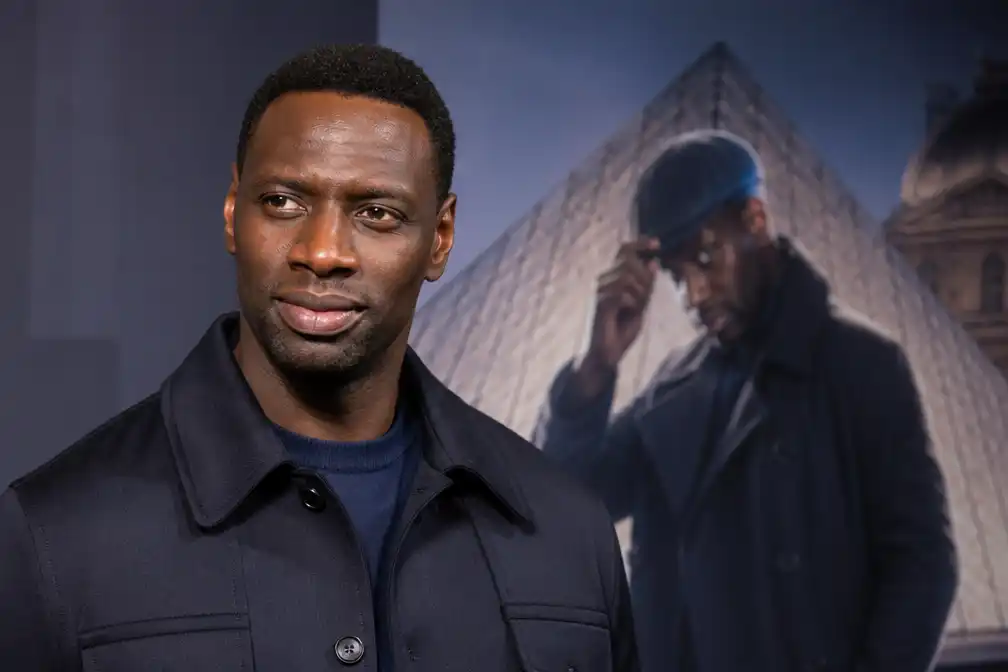 Omar Sy voelde zich schuldig na Louvre-roof, mogelijk geïnspireerd door Lupin
