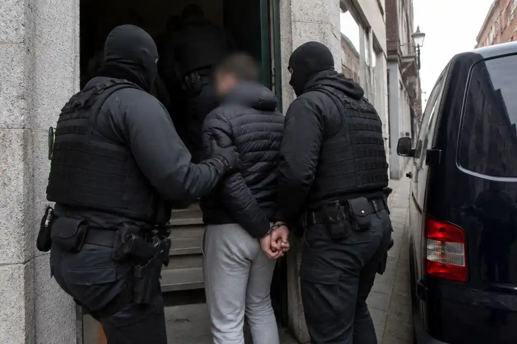 Aanklacht voor brandstichting met terroristisch motief na explosie synagoge Luik, vier vrijgelaten