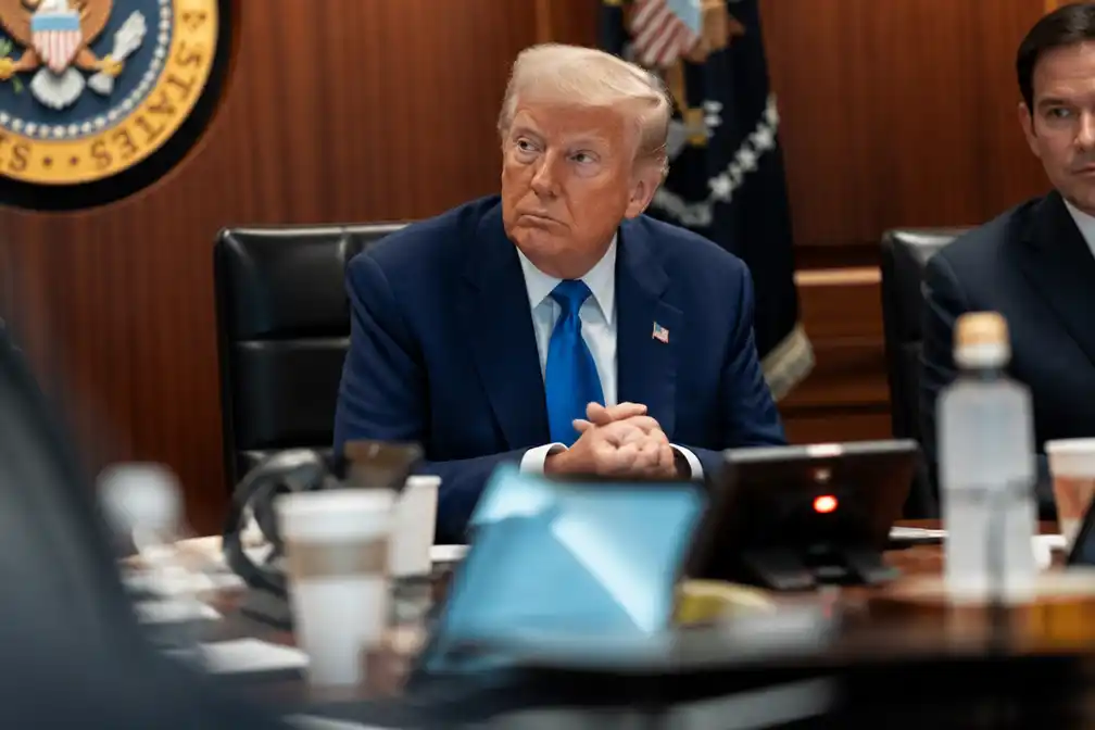 Trump sluit aanvallen op Iran voor tussentijdse verkiezingen uit