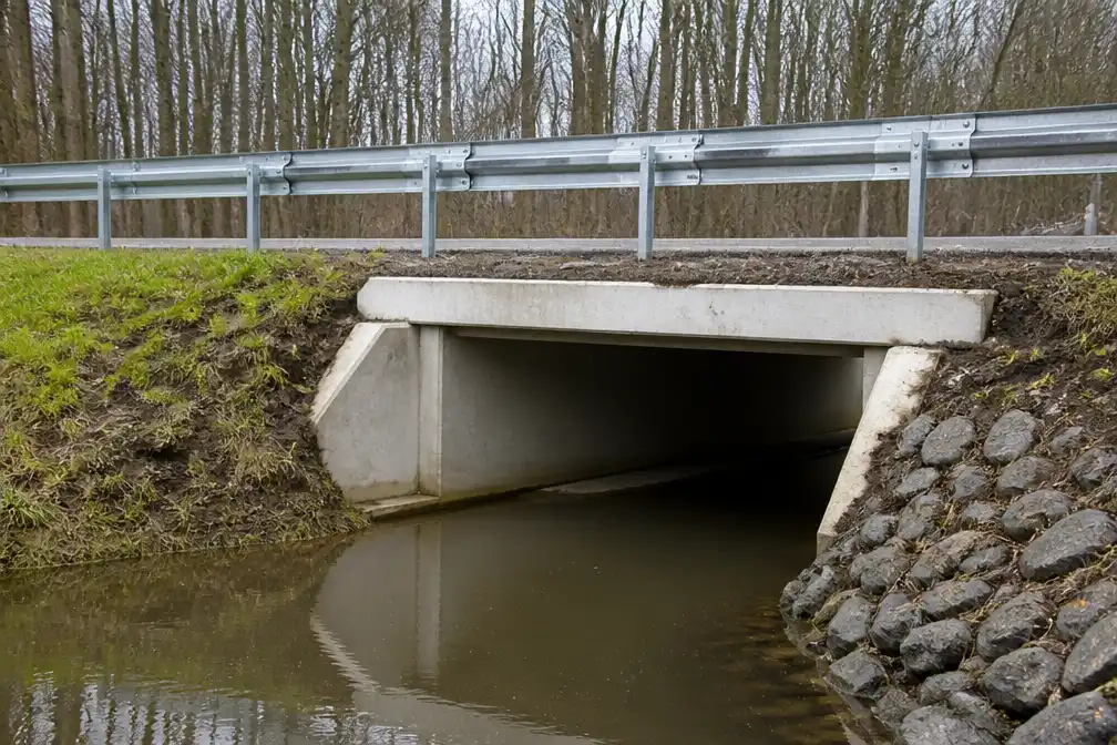 Ecotunnel aan Antitankgracht in Kapellen moet otters veilig laten oversteken