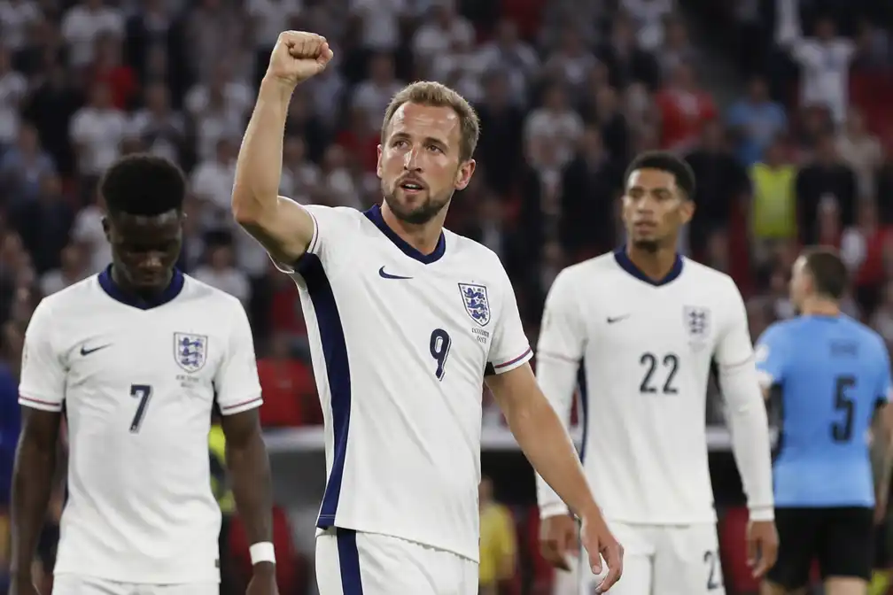Engeland naar knock-outfase WK na uitschakeling Uruguay