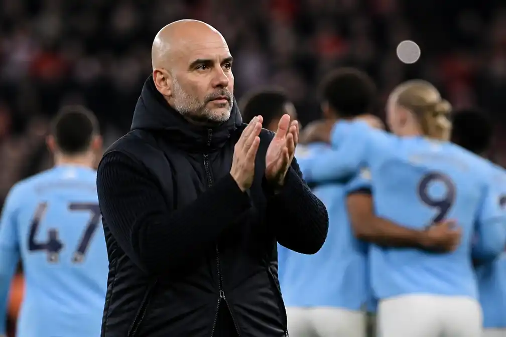 Manchester City wint met 0-3 bij Liverpool in eerste duel na veroordeling