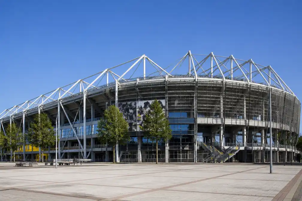 Foute Party van Qmusic in 2027 naar GelreDome in Arnhem