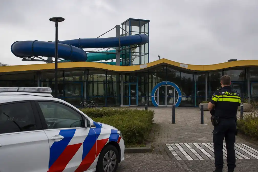 19-jarige Amsterdammer verdronken in zwembad Volendam