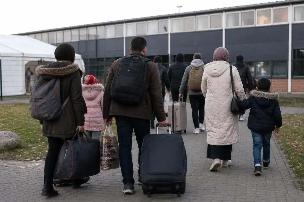 Groningen vangt tijdelijk 100 extra vluchtelingen op om druk in Ter Apel te verlagen