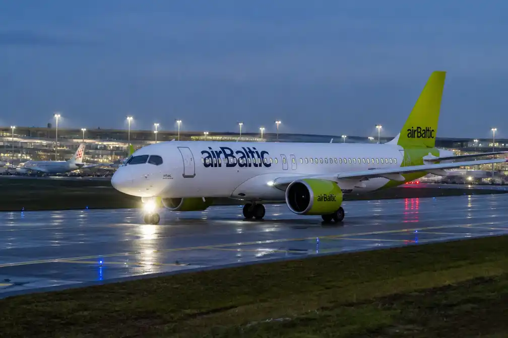 Vliegtuig van airBaltic maakt noodlanding op Brussels Airport