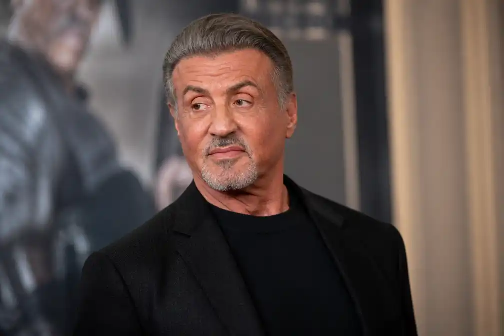 Sylvester Stallone heeft spijt van eigen stunts na zware operaties