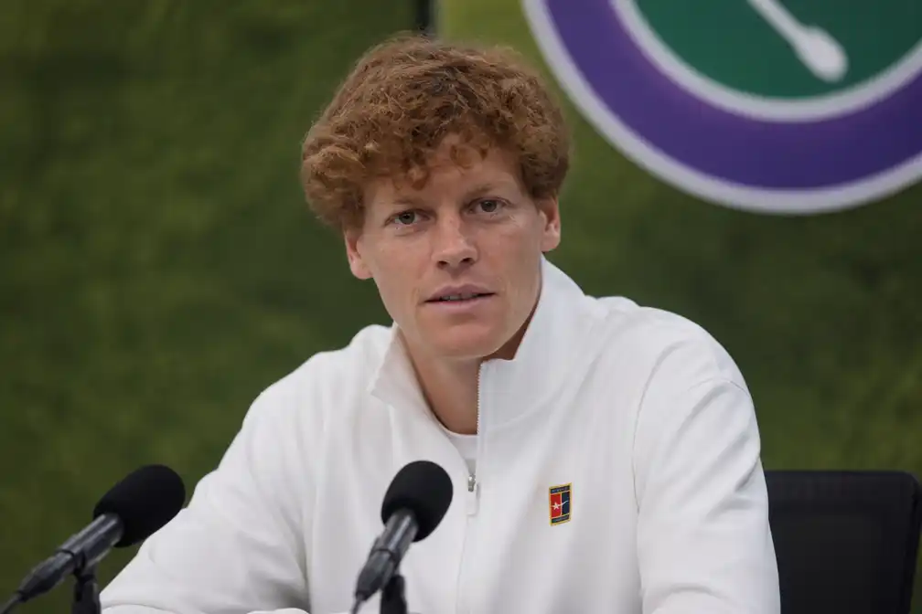 Sinner verklaart zich klaar voor verdediging Wimbledon-titel na gezondheidstests