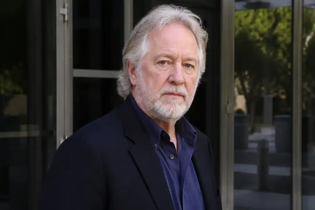 Rechter in New Mexico verwerpt aanklacht tegen acteur Timothy Busfield