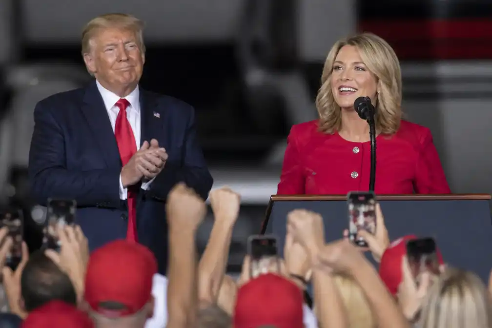 Julia Letlow wint Republikeinse senaatsrunoff in Louisiana met steun Trump