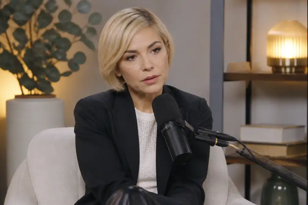 Selma Blair dronk op jonge leeftijd alcohol tegen MS-klachten