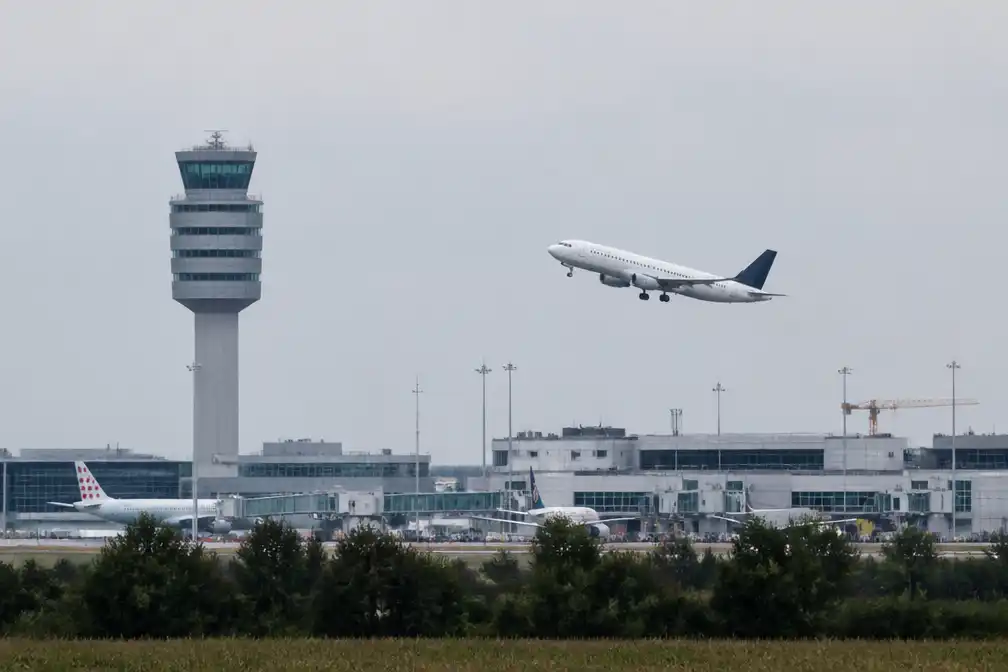 Vlaamse regering roept belangenconflict in tegen vliegplan Crucke voor Brussels Airport