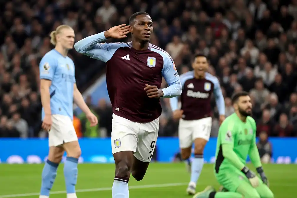 Dubbelslag Jackson bezorgt Aston Villa zege op Manchester City