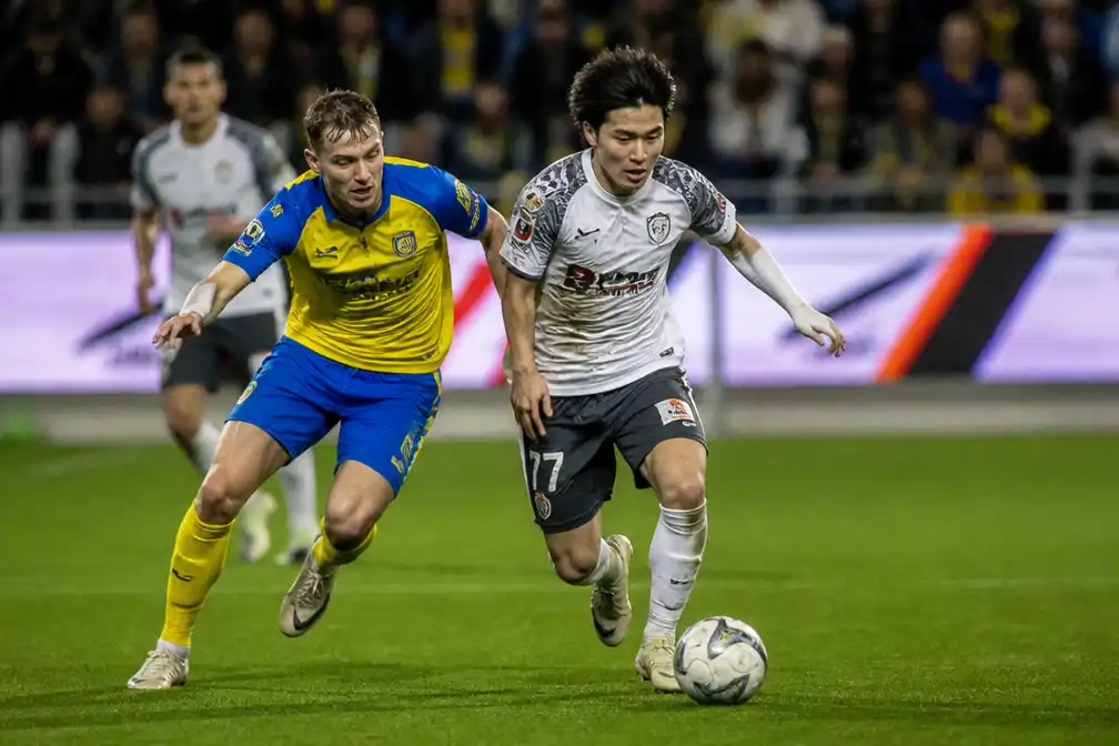Westerlo en Beveren spelen 4-4 gelijk na goals in minuut 97 en 102