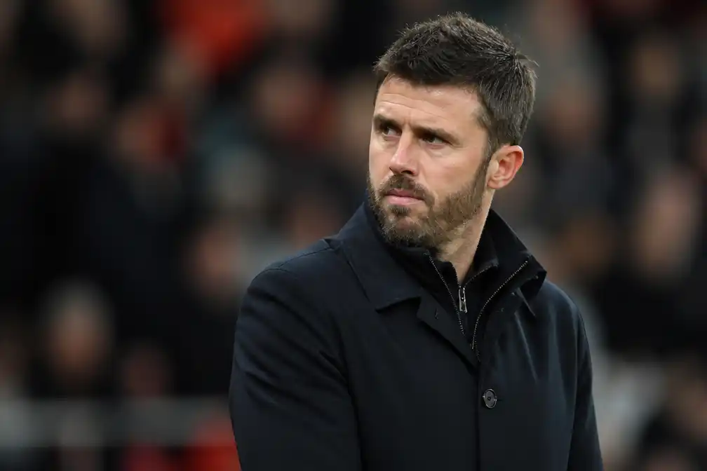 Carrick zet kapitein Bruno Fernandes op de bank bij crisisclub Manchester United