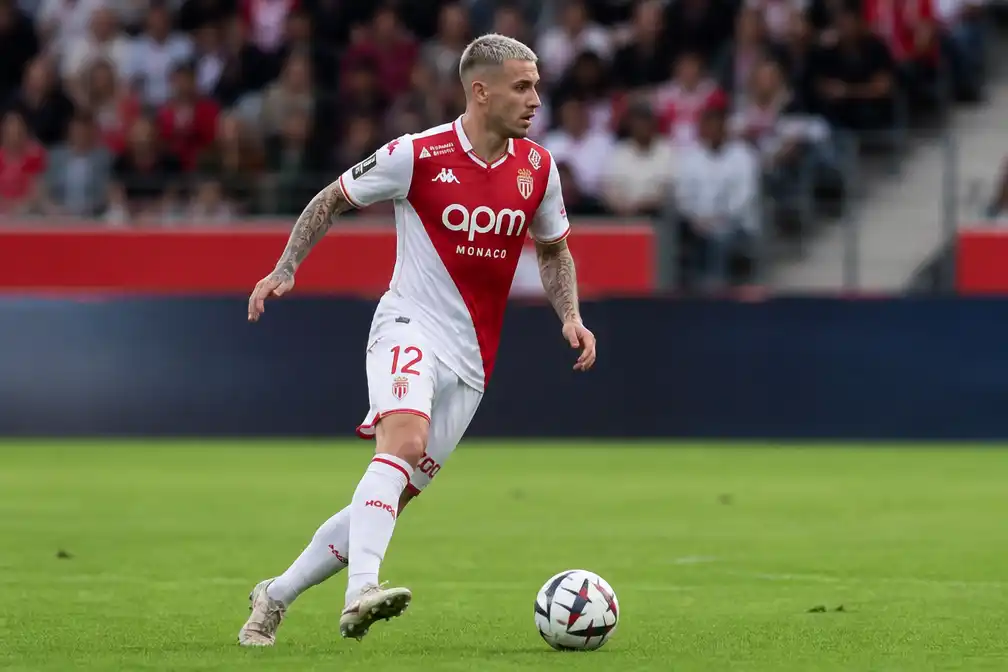 Ajax staat op punt Caio Henrique voor 10 miljoen euro vast te leggen