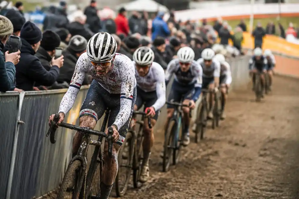 Veldritseizoen begonnen: NK in Gemert, Wereldbekerfinale in Hoogerheide