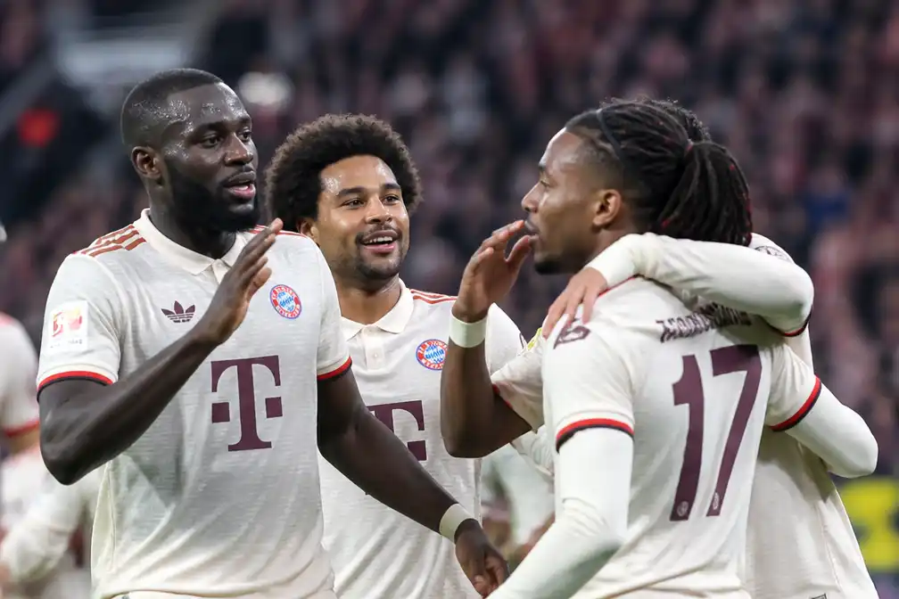 Bayern verslaat Freiburg met 3-1 zonder zieke Kompany, Danks neemt waar