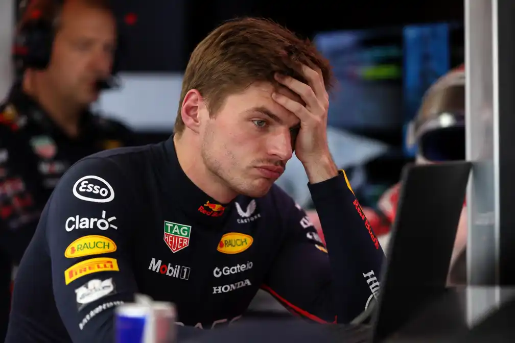 Verstappen en Red Bull hebben nog geen oplossing voor haperende boordradio