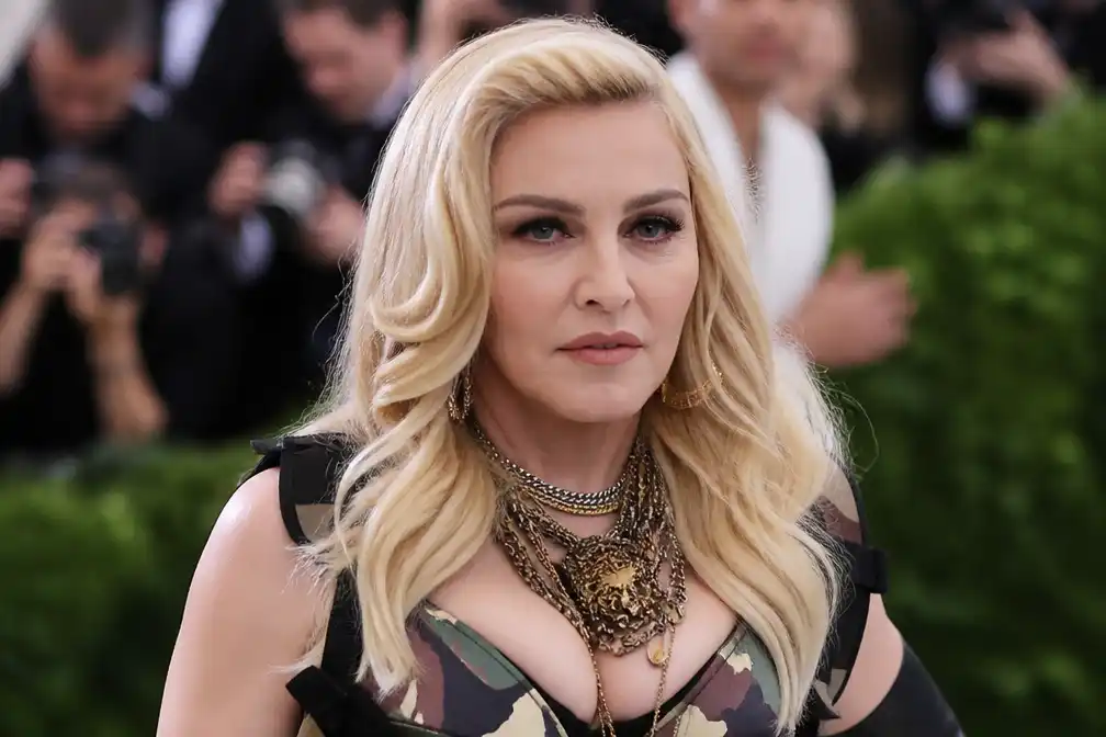 Madonna kritiseert kunstmatige intelligentie als 'tegenovergestelde van kunst maken'