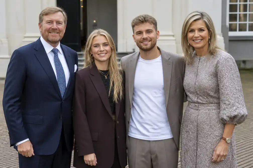 Suzan & Freek te gast bij uitblinkerslunch van koningspaar in Paleis Noordeinde