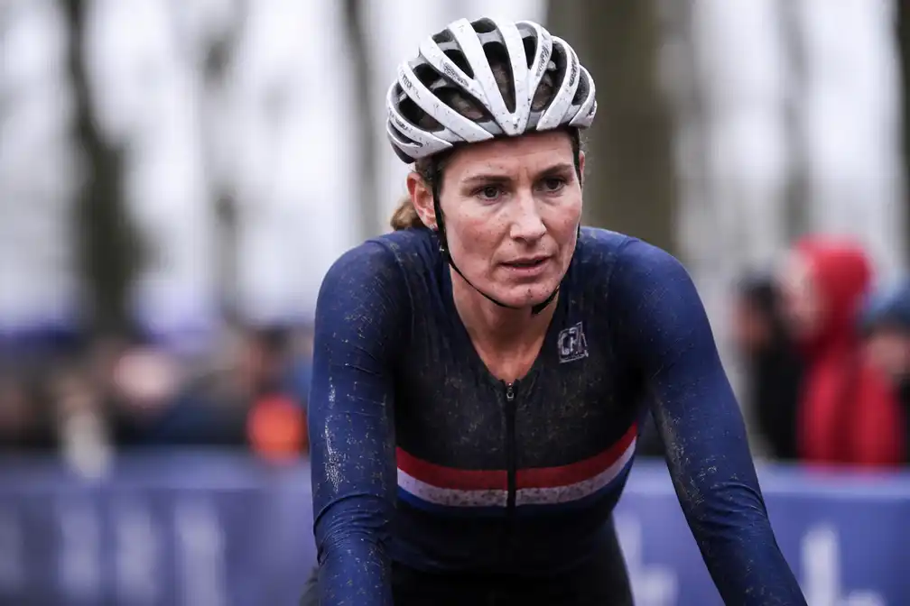 Lucinda Brand naar Canyon//SRAM en stopt in 2028 na Parijs-Roubaix