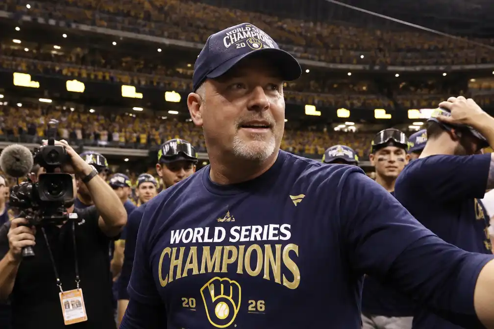 Brewers winnen eerste World Series uit clubgeschiedenis na 4-1 tegen Rays