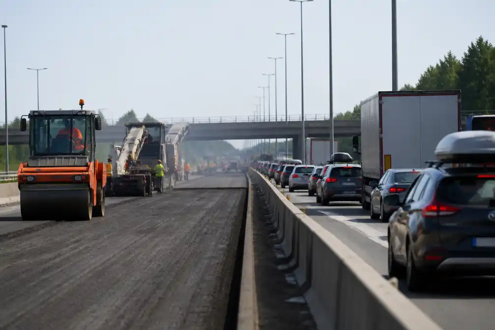 Wegwerken op E17 en E19 zorgen deze zomer voor zware files in Vlaanderen