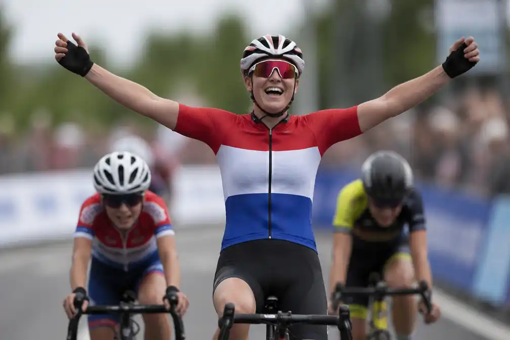 Jeugd- en elitekampioenen bij NK wielrennen