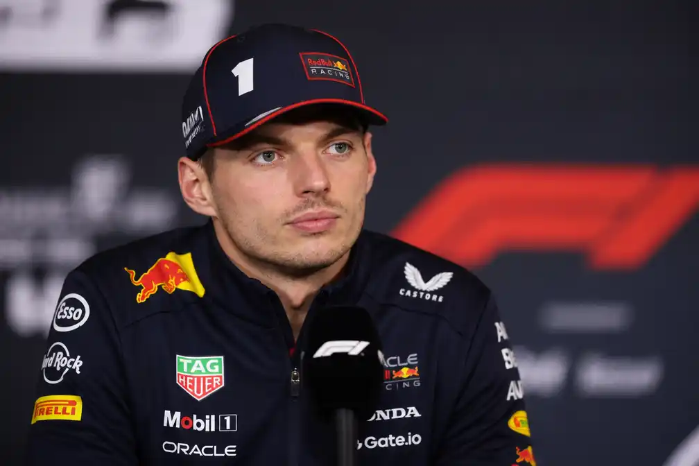 Verstappen mikt in Mexico op derde plek bij constructeurs, Alonso blijft bij kritiek