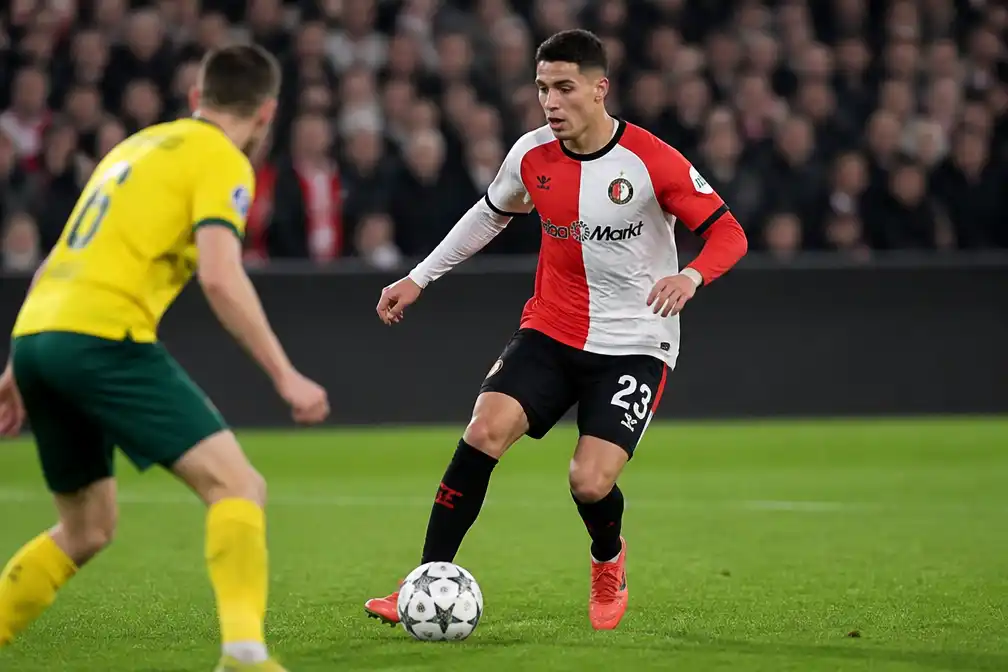 Danny Buijs zoekt met Fortuna Sittard antwoord op Feyenoord-aanvaller Anis Hadj Moussa