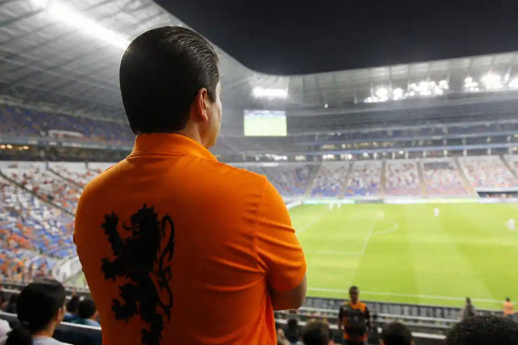 Gouverneur Monterrey wedt salaris op Nederland tegen Marokko