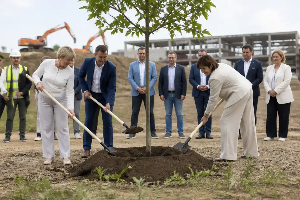 Bouw nieuw Jessa Ziekenhuis in Hasselt officieel gestart