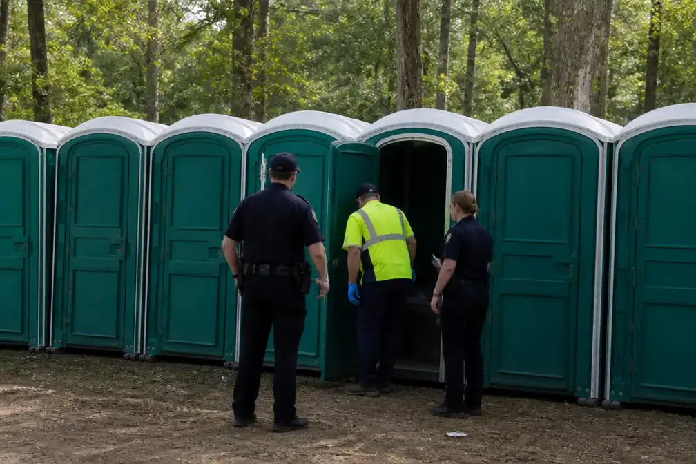 Lichaam pasgeboren baby gevonden in mobiel toilet op Electric Forest