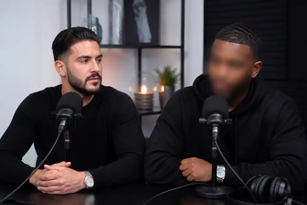 TikTokkers Art en Cino stoppen podcast 'Mag Jouw Vrouw' na veroordeling huiselijk geweld