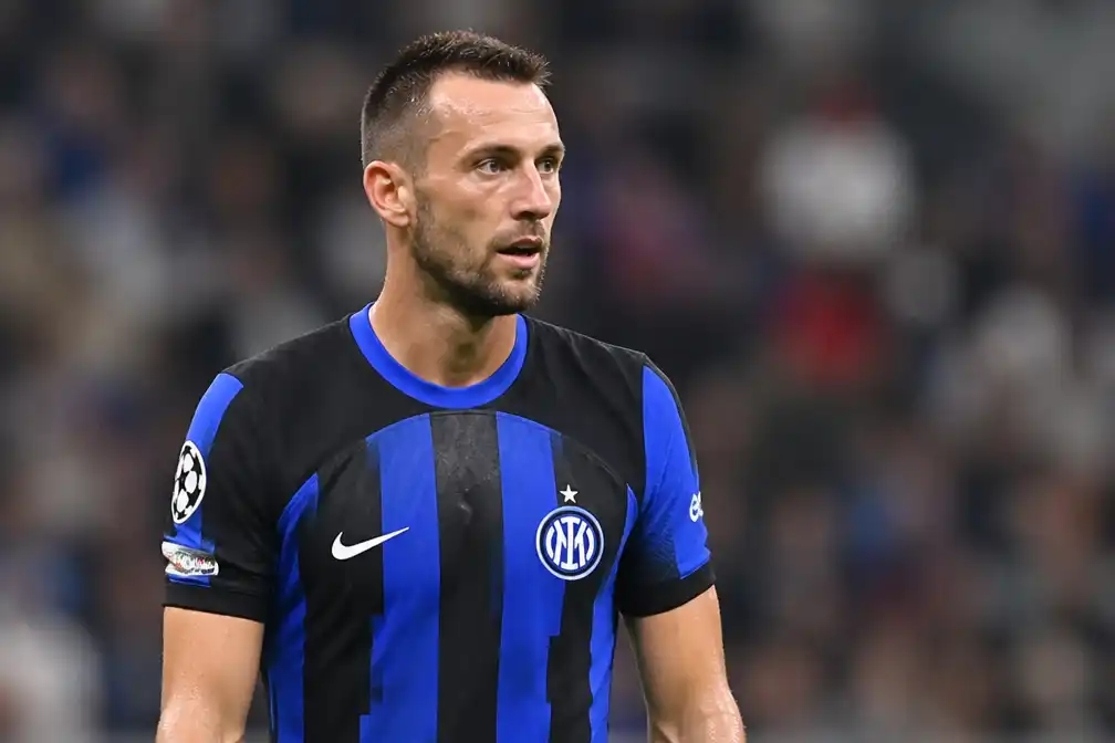 Panathinaikos bevestigt komst van Oranje-verdediger Stefan de Vrij