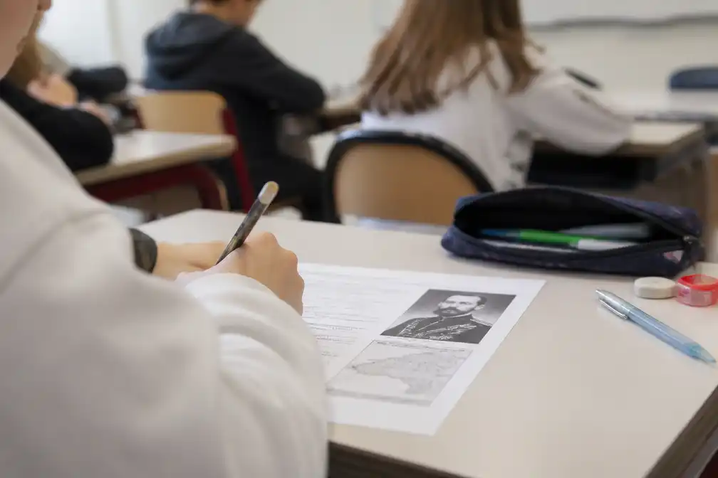 Ophef in Franstalig België over vraag op eindtoets die Leopold II als 'scherpzinnig strateeg' omschrijft