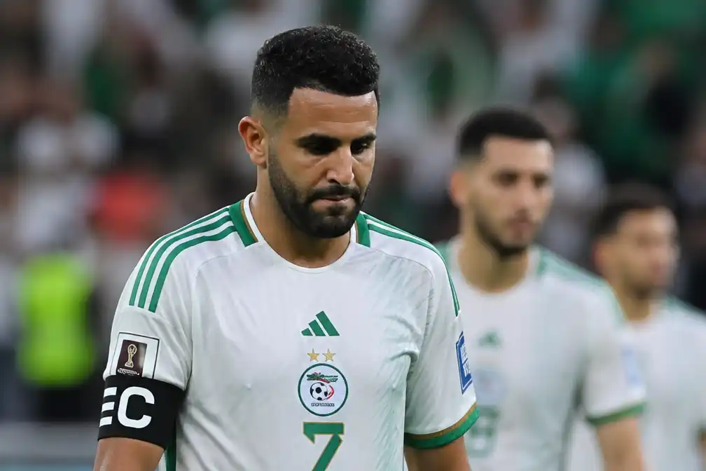 Riyad Mahrez stopt als international na uitschakeling Algerije; Argentinië en Colombia in actie