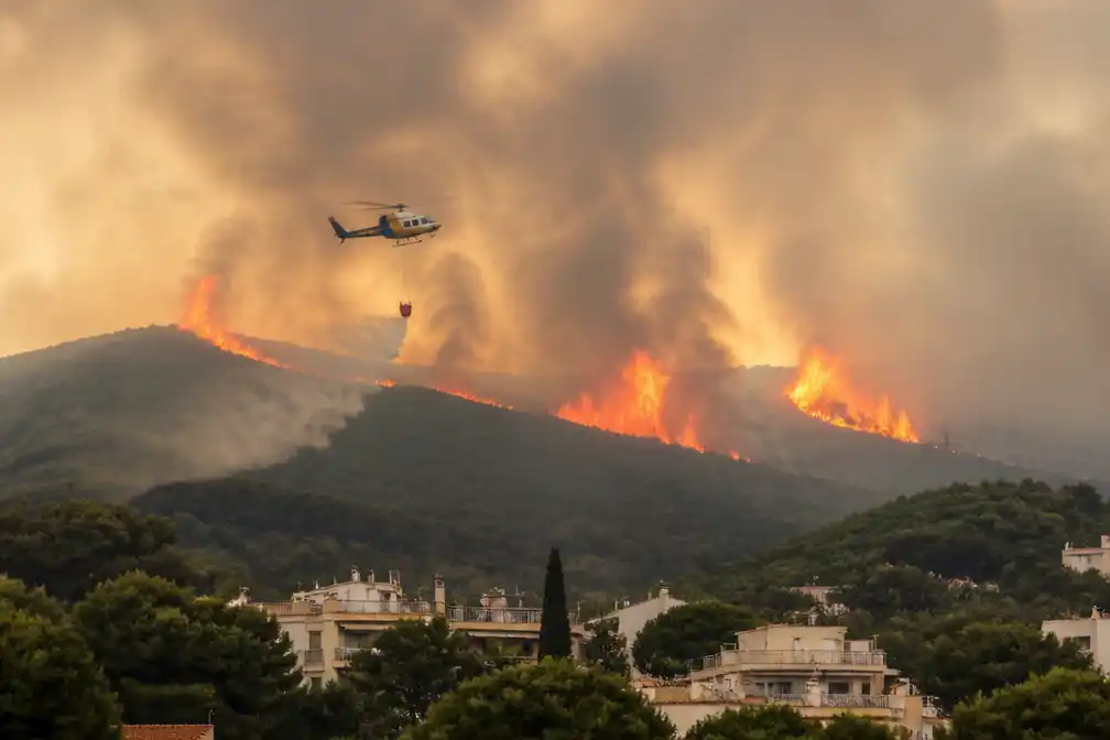 Natuurbrand Costa Brava leidt tot lockdown van 12 gemeenten