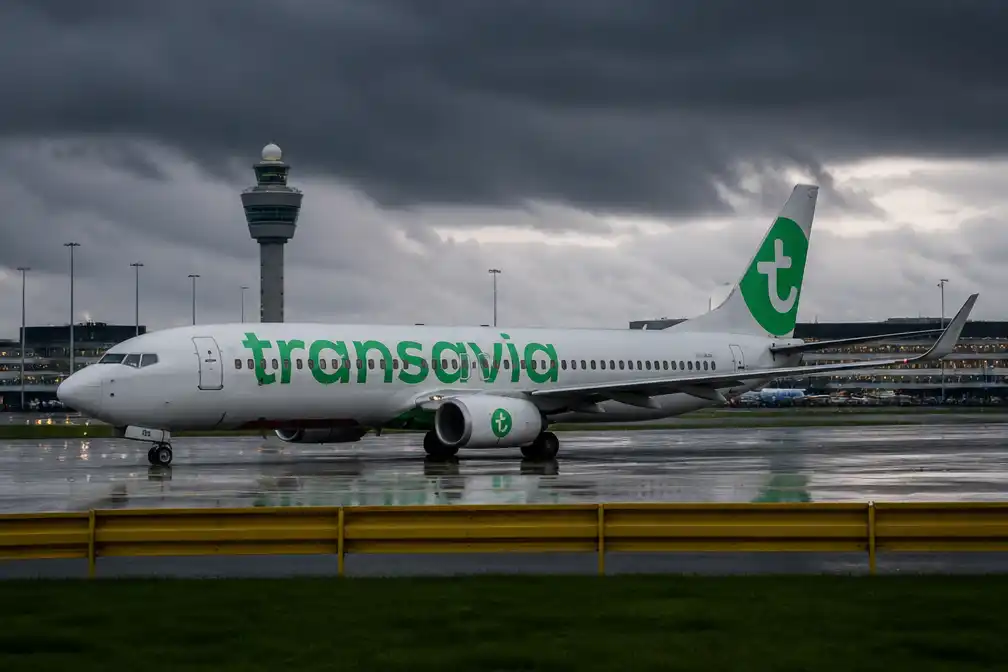 Transavia-vlucht naar Kreta na 12 uur terug op Schiphol ondanks stormwaarschuwingen