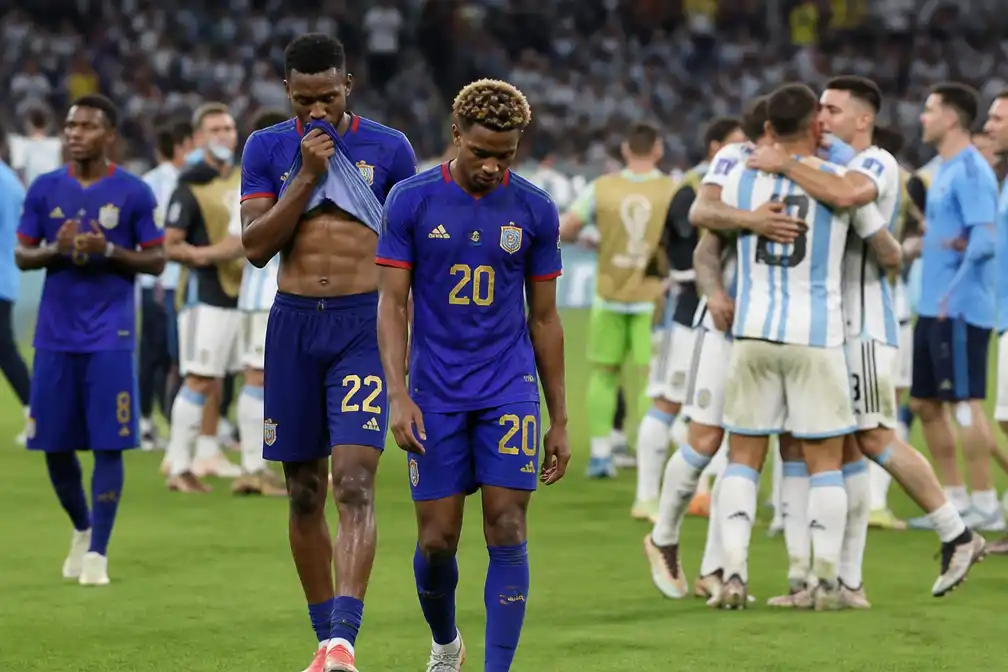 Kaapverdië verliest na verlenging van Argentinië, Colombia verslaat Ghana en naar achtste finales