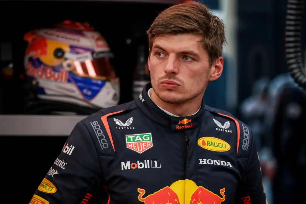 Verstappen zesde in sprintrace Britse GP, pakt twee punten