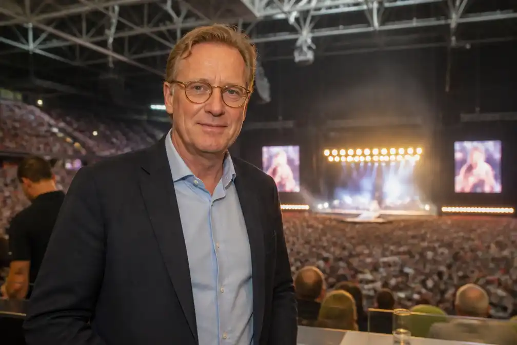 Prins Pieter-Christiaan bezoekt concert Bruno Mars in Amsterdam