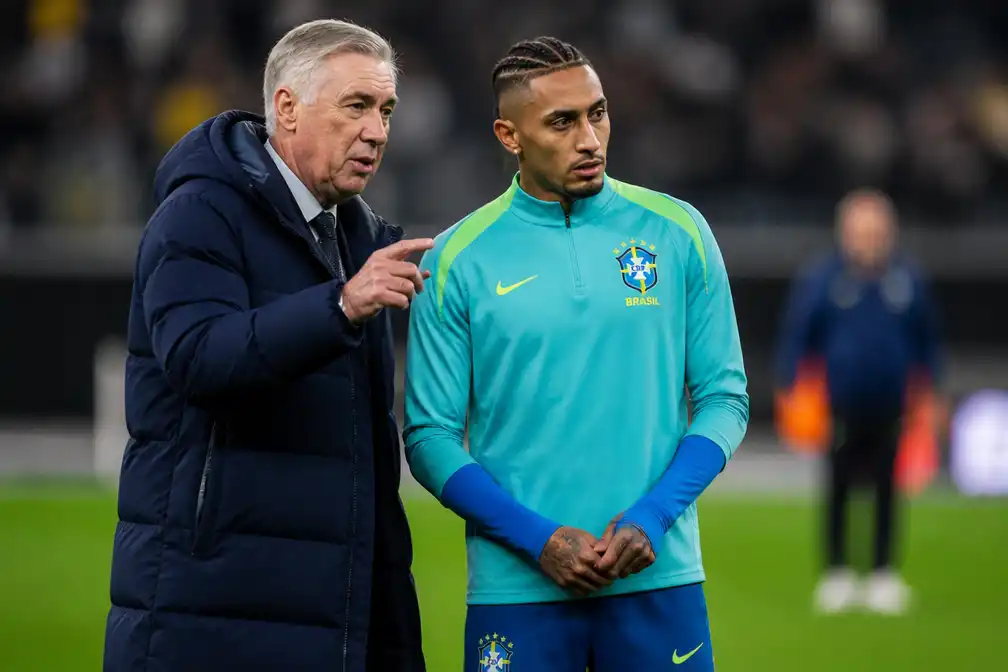 Ancelotti: Raphinha beschikbaar voor duel met Noorwegen, maar vanaf bank
