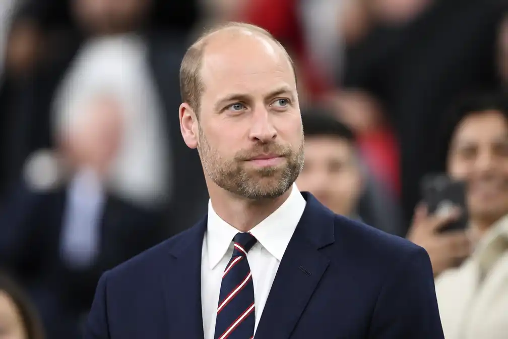 Prins William feliciteert Engelse voetbalploeg met WK-zege op Mexico