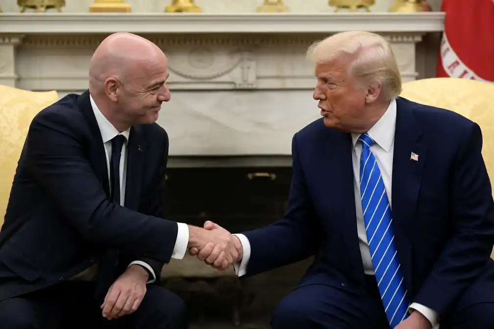 Trump geeft contact met FIFA-baas Infantino toe over rode kaart Balogun