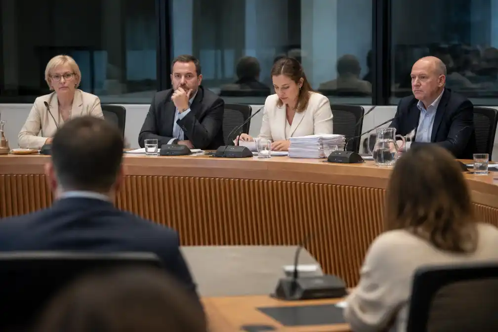 Onderzoekscommissie Anderlechtse Haard na 143 uur hoorzittingen afgelopen