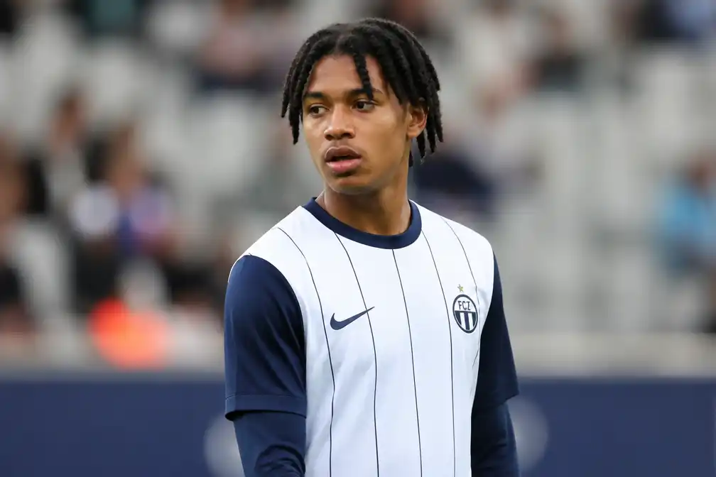 Club Brugge rondt transfer van Zwitserse middenvelder Cheveyo Tsawa af voor 6 miljoen euro