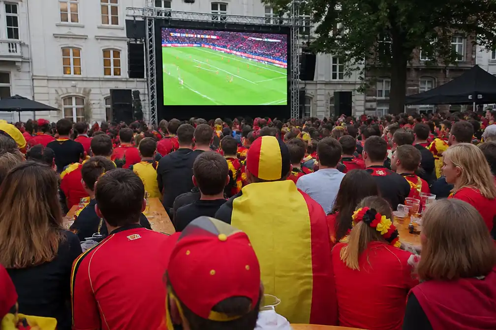 Vlaamse artiesten verzetten optredens voor WK-kwartfinale België
