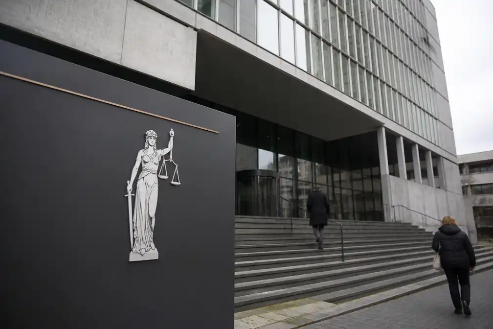 Stalkingzaak tegen radio-dj Fernando Halman behandeld in Amsterdamse rechtbank